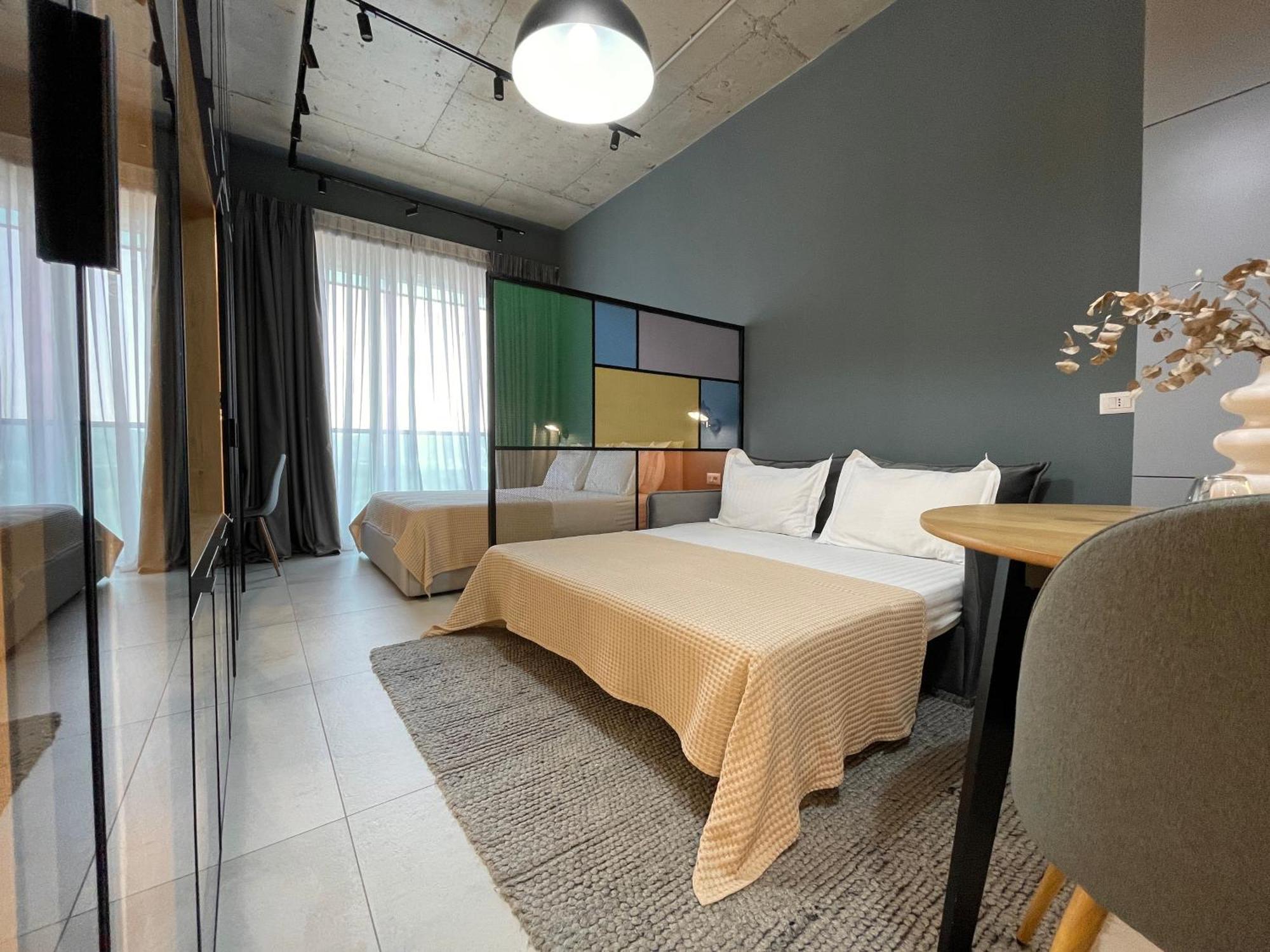 Ambassador Skyline Apartments Tirana Kültér fotó